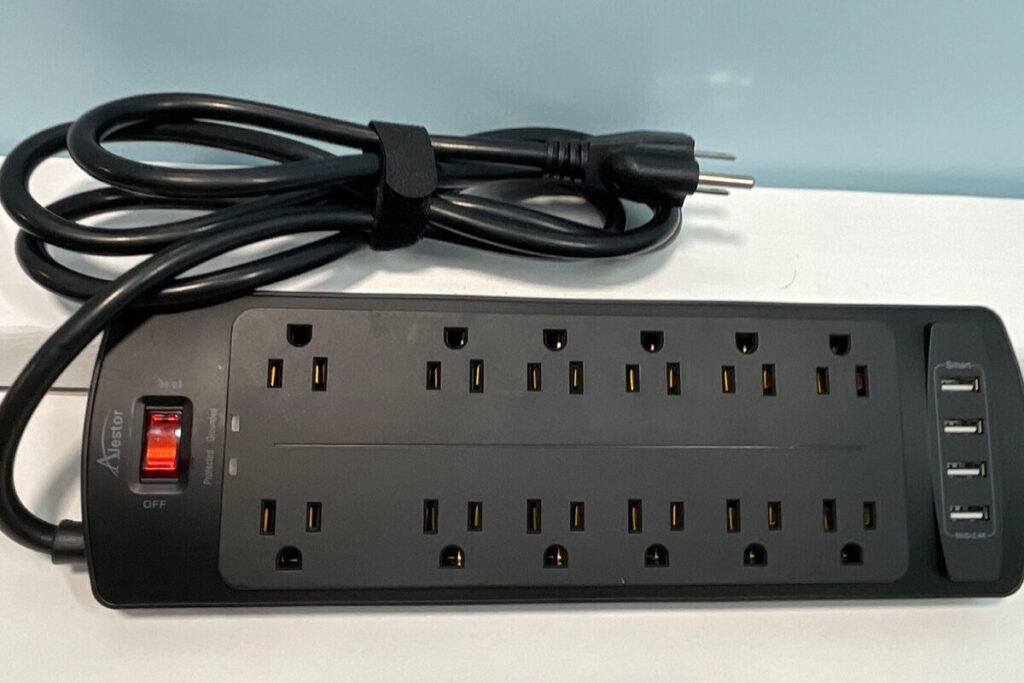 ALESTOR Surge Protector Black Power Strip